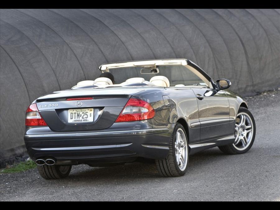  Mercedes-Benz CLK550 Cabriolet 2009 года  (фото 13 из 24)